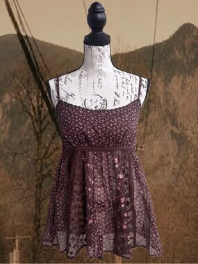 Women’s Plum Floral Lace-Trim Spaghetti Strap Babydoll Top